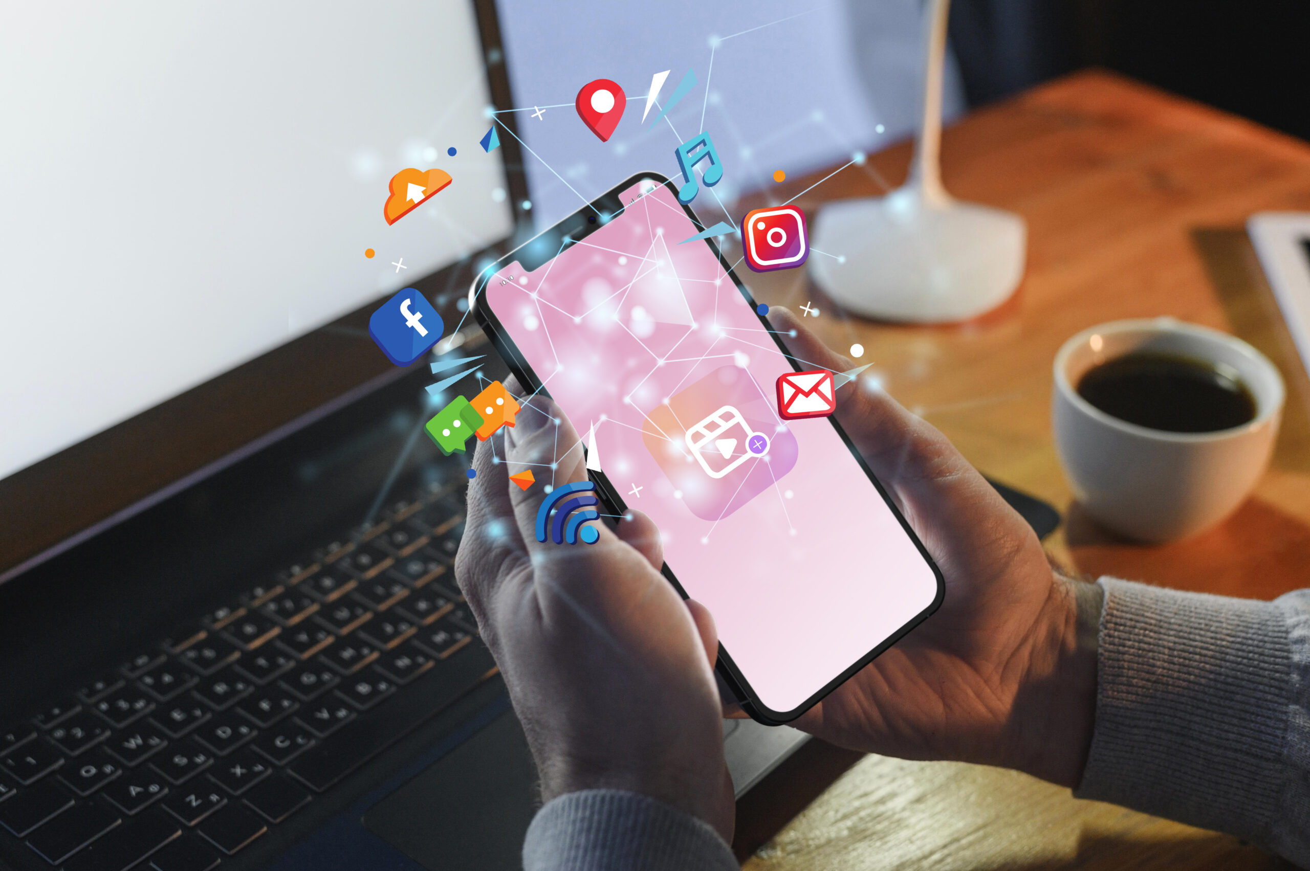 Why Creative Thinking Wins Online Attention